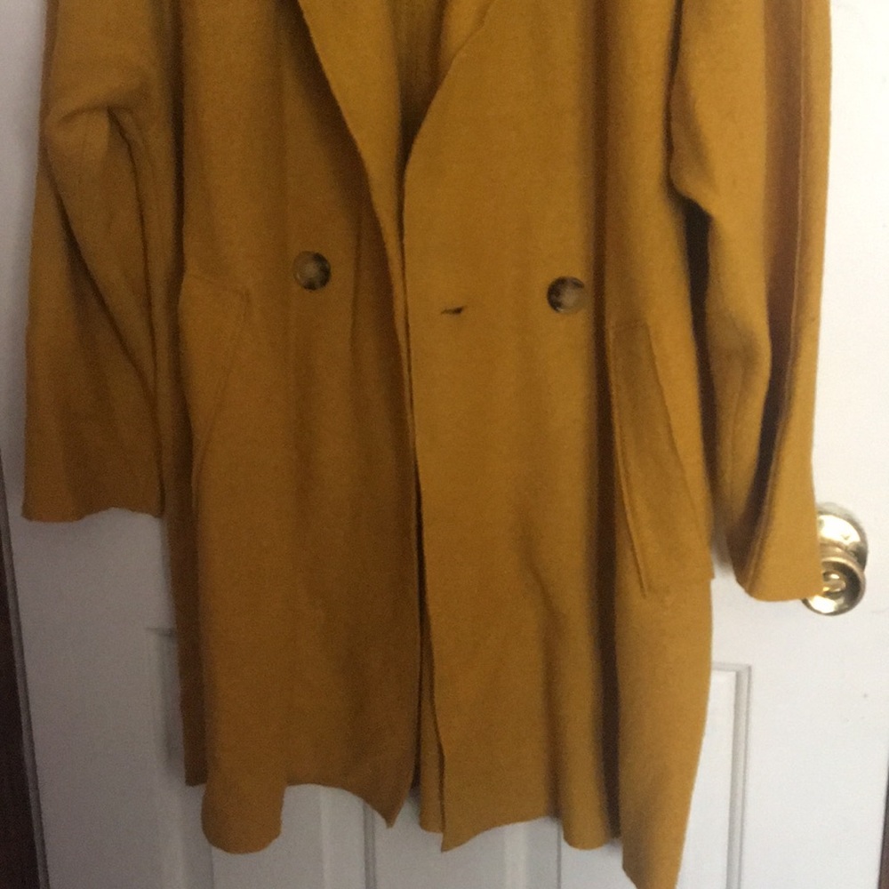 Jacket - Picture 2 of 8
